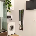 Beautiful Modern In Bllok Apartmán *