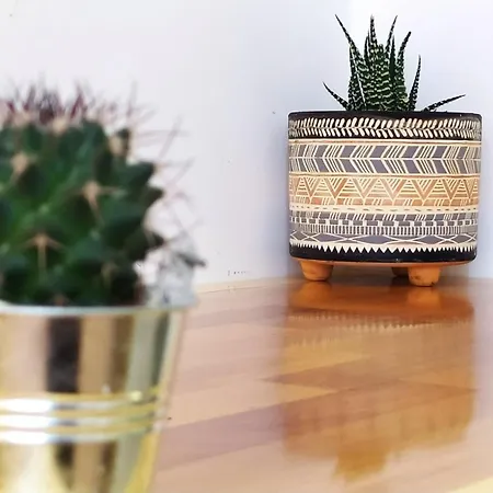 Beautiful Modern In Bllok Lägenhet