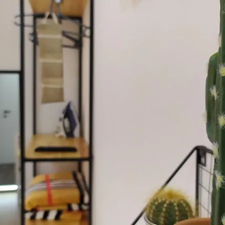 Beautiful Modern In Bllok