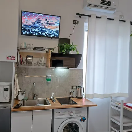 Beautiful Modern In Bllok * Tirana