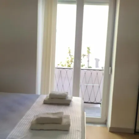 Lejlighed Beautiful Modern In Bllok Tirana