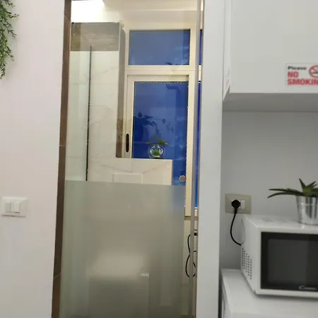 Beautiful Modern In Bllok Lejlighed Tirana