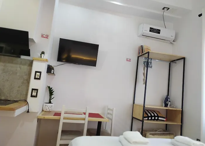 Beautiful Modern In Bllok * Tirana