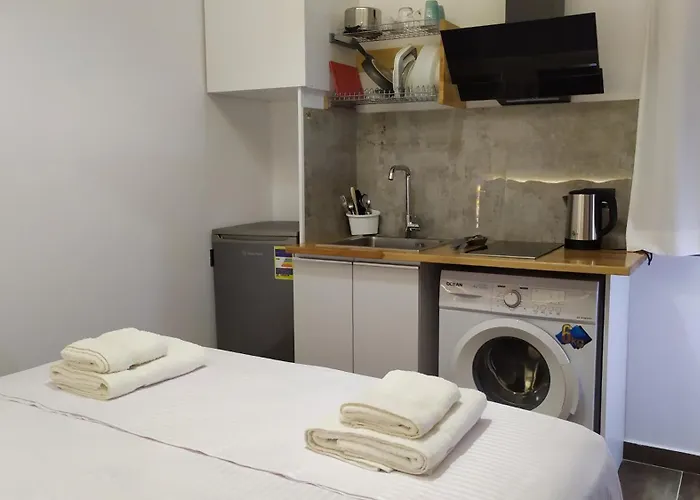 Beautiful Modern In Bllok * Tirana