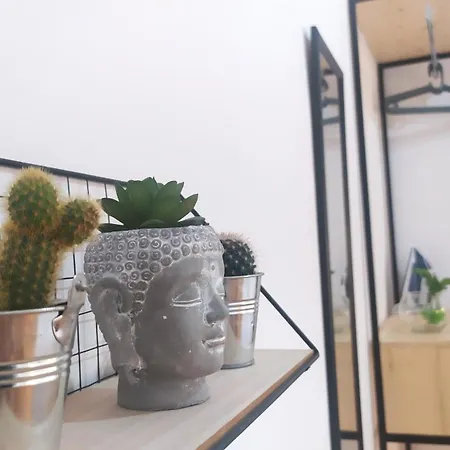 Beautiful Modern In Bllok Appartement