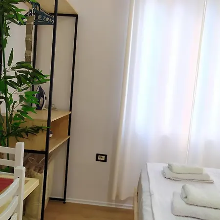 Beautiful Modern In Bllok Apartamento *