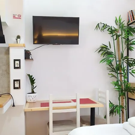 Beautiful Modern In Bllok Apartamento *