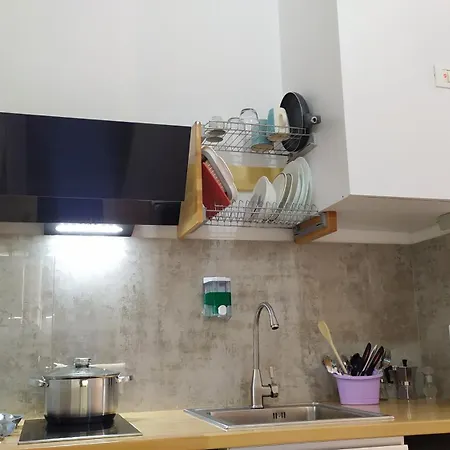Beautiful Modern In Bllok Apartamento