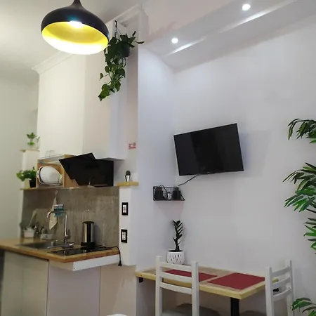 Beautiful Modern In Bllok Apartamento