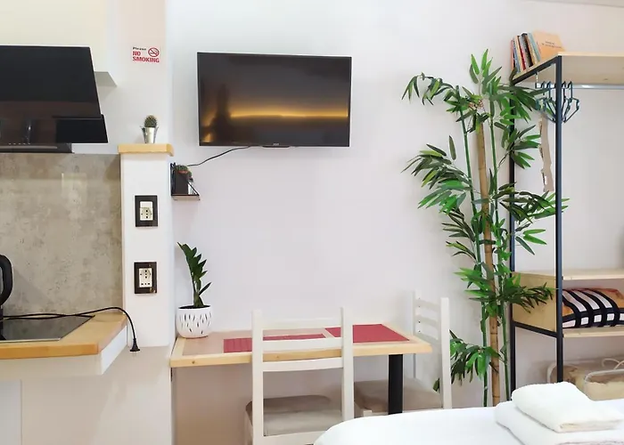 Beautiful Modern In Bllok Appartamento *