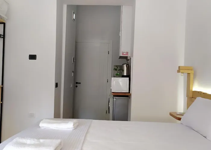 Beautiful Modern In Bllok * Tirana