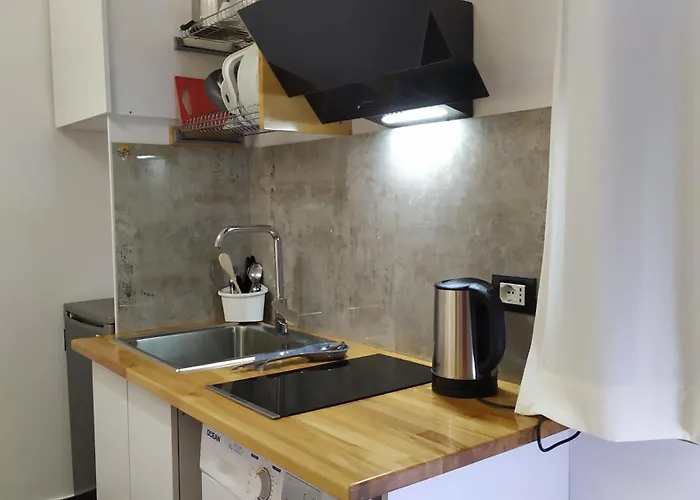 Appartamento Beautiful Modern In Bllok Tirana