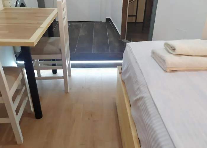 Beautiful Modern In Bllok Appartement Tirana